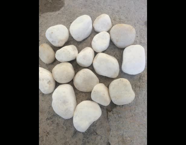 China Manufacturer Mixed Color River Stone